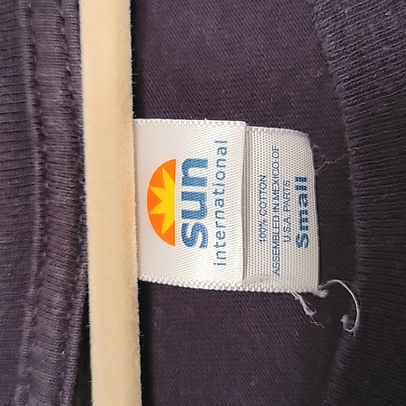 Vintage Women's Sun International Hawaii Long Sleeved Graphic Tee Size Small - Picture 6 of 9